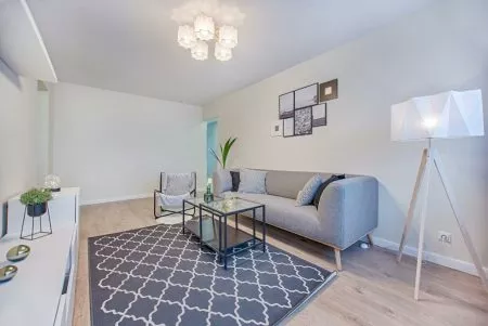 Decluttering, neutral tones, and properly placements are successful staging strategies.