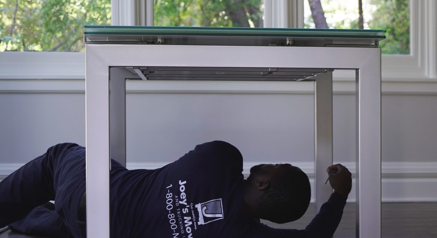 Do Movers Take Apart Furniture and Put It Back Together?